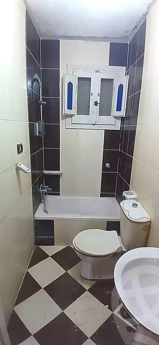 https://aqarmap.com.eg/ar/listing/7358418-for-sale-alexandria-al-agamy-el-hanouvel