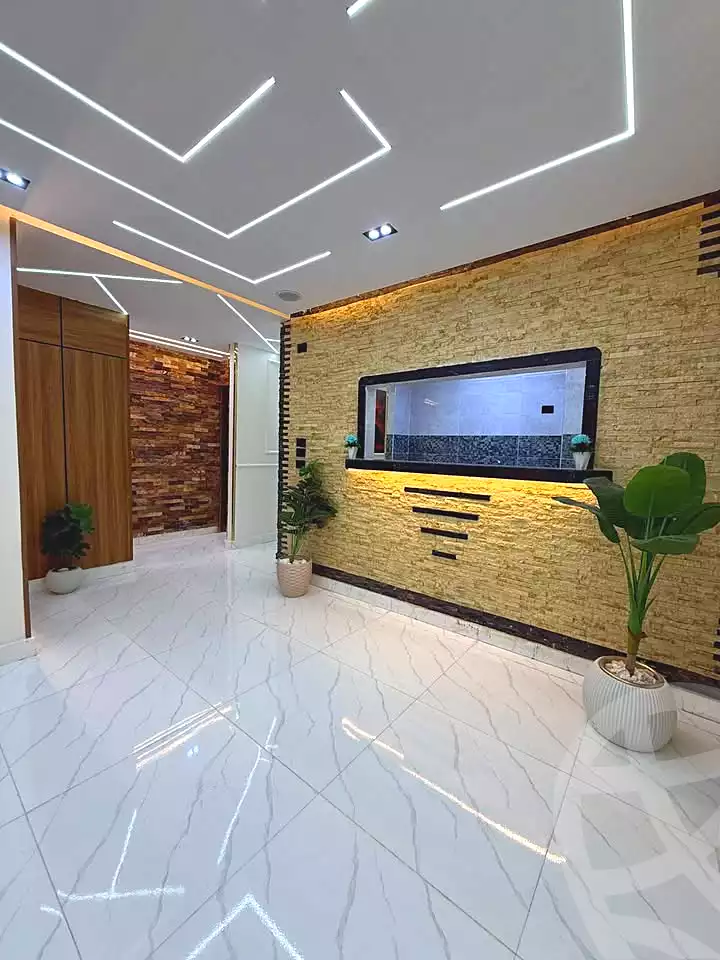 https://aqarmap.com.eg/ar/listing/7358563-for-sale-cairo-ain-shams-jsr-lswys-el-arbaeen-st