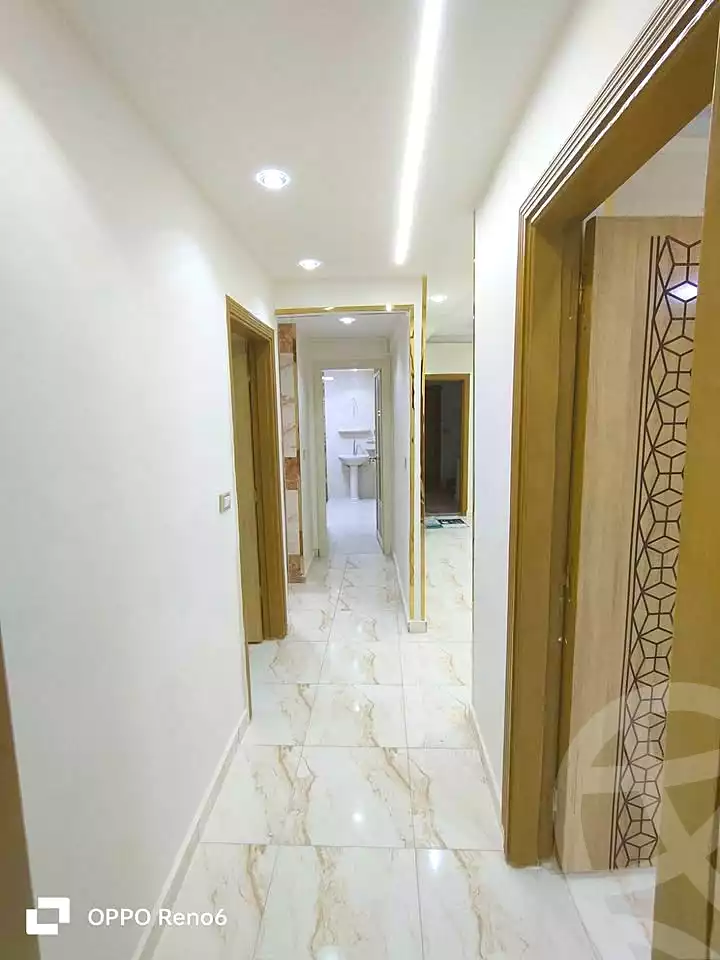 https://aqarmap.com.eg/ar/listing/7359003-for-sale-alexandria-el-asafra-l-sfr-bhry