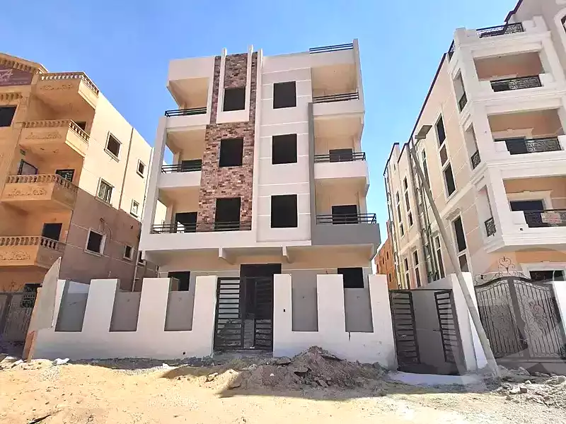 https://aqarmap.com.eg/ar/listing/7359067-for-sale-cairo-badr-city-hai-el-ashgar-featured-neighborhood