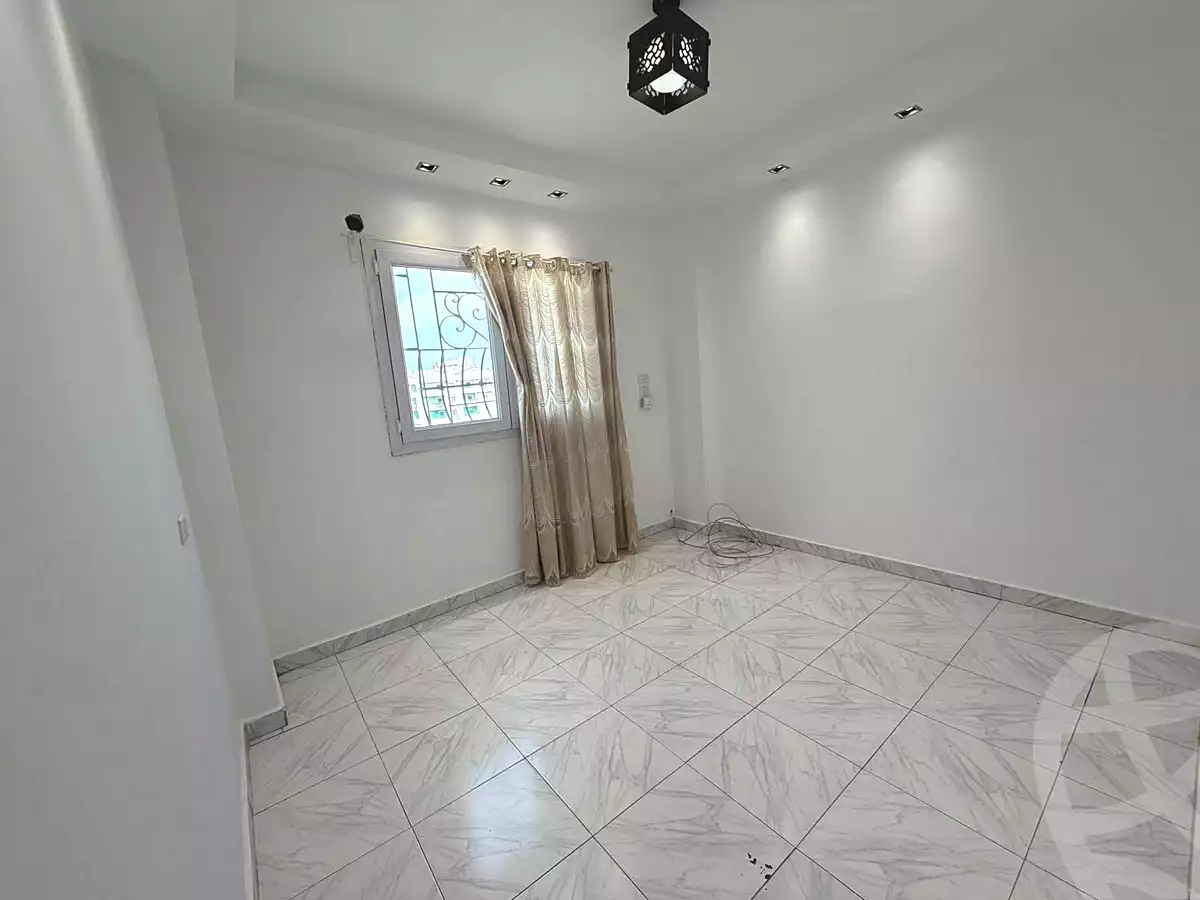 https://aqarmap.com.eg/ar/listing/7359127-for-sale-cairo-helwan-mohamed-sayed-ahmed-st
