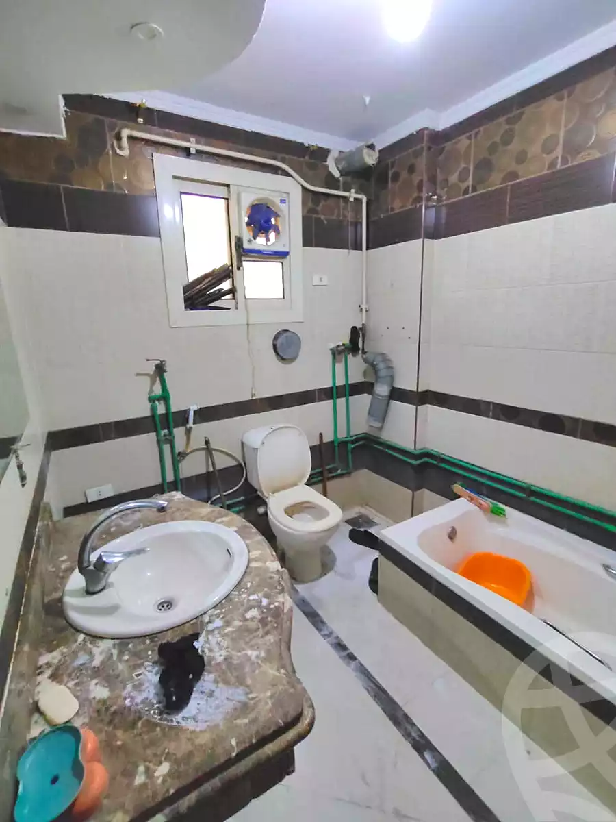 https://aqarmap.com.eg/ar/listing/7359271-for-rent-cairo-ain-shams-mnshy-lthryr