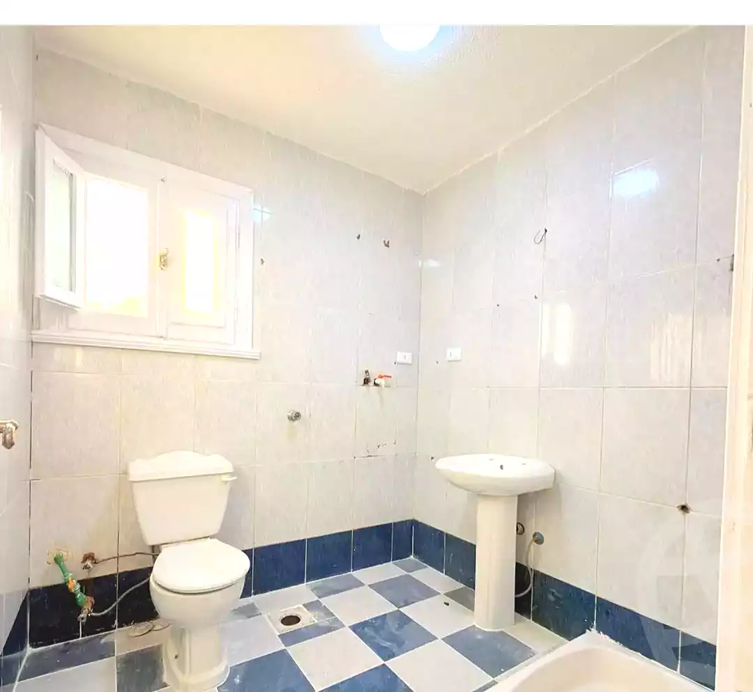 https://aqarmap.com.eg/en/listing/7359270-for-sale-alexandria-al-agamy-shataa-el-nakheel
