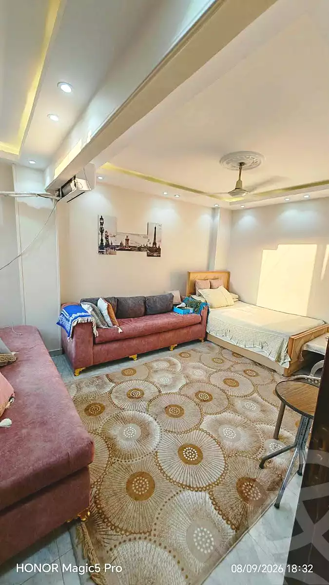 https://aqarmap.com.eg/ar/listing/7359669-for-sale-cairo-helwan-mohamed-sayed-ahmed-st