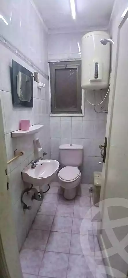 https://aqarmap.com.eg/ar/listing/7359711-for-rent-cairo-el-zaytun-lzytwn-lshrqy-toman-bai-st