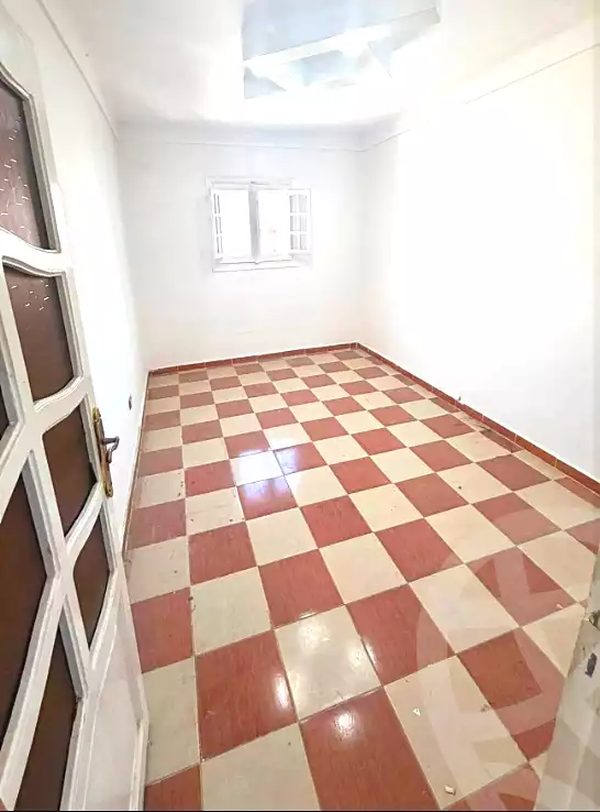 https://aqarmap.com.eg/ar/listing/7359868-for-sale-alexandria-lsywf-el-falki