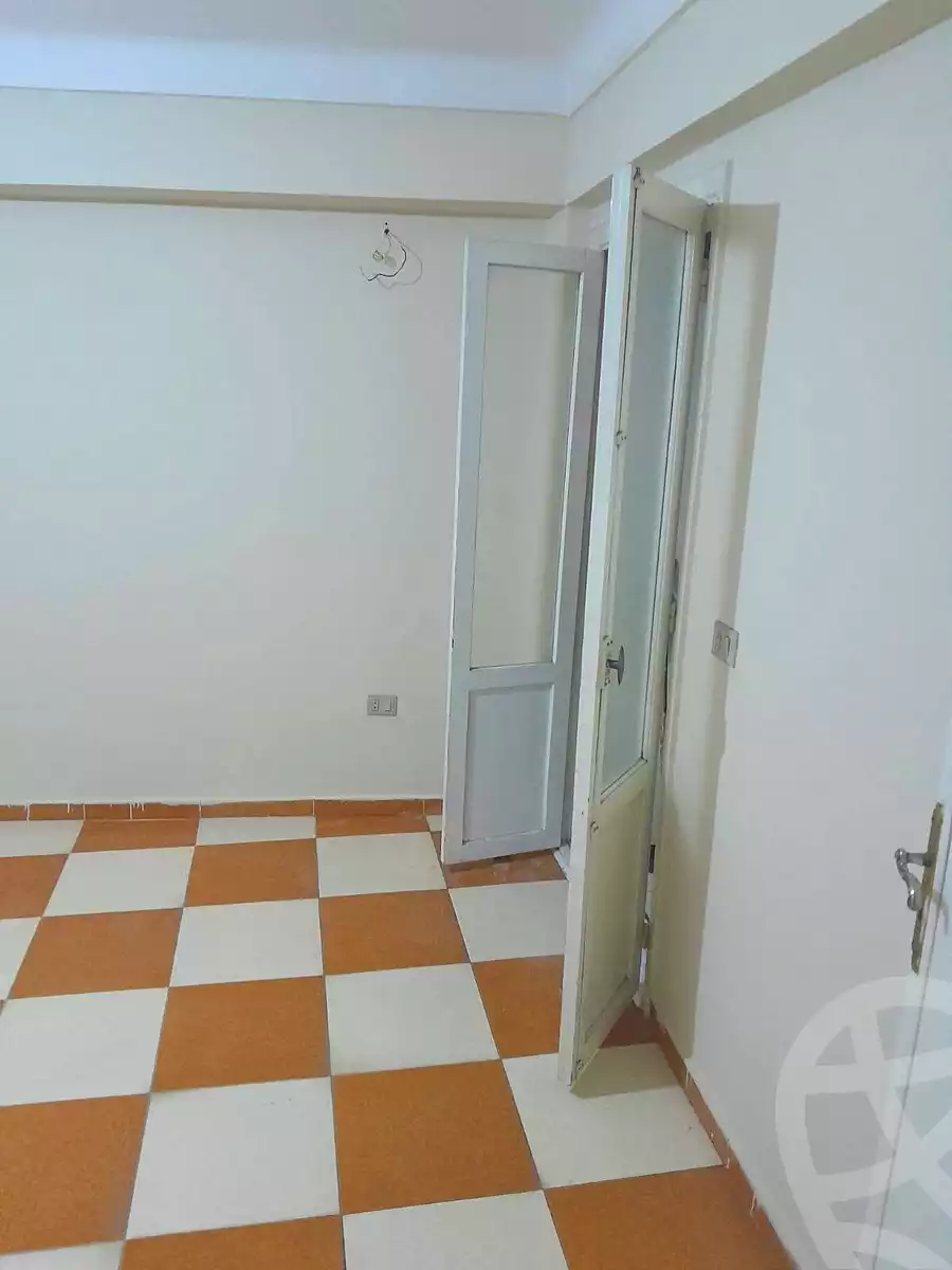 https://aqarmap.com.eg/en/listing/7359972-for-sale-alexandria-sydy-bshr-sydy-bshr-qbly