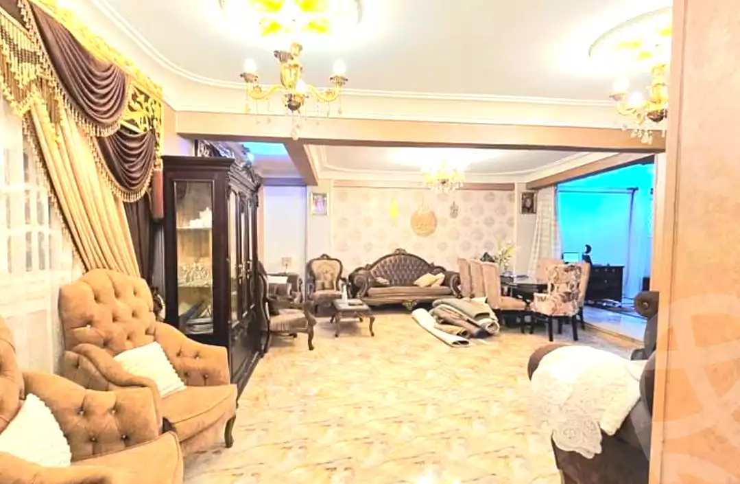 https://aqarmap.com.eg/en/listing/7360049-for-sale-alexandria-al-agamy-el-hanouvel-al-haded-we-al-soulb-st