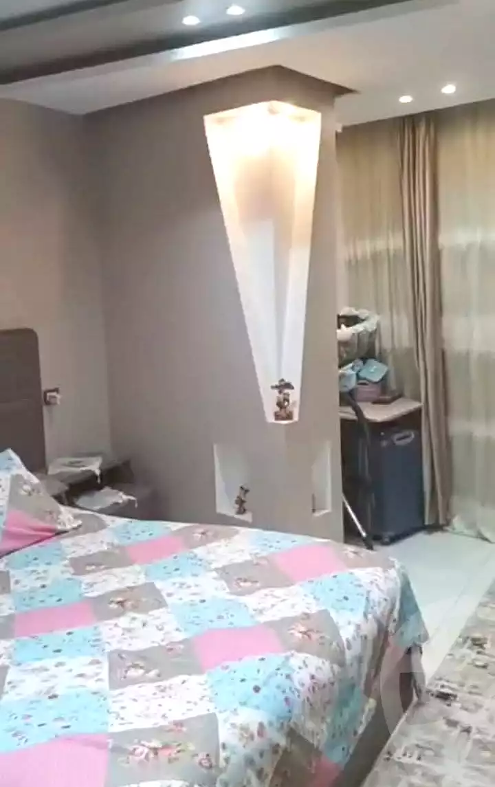 https://aqarmap.com.eg/ar/listing/7360148-for-sale-cairo-ain-shams-ahmed-esmat-st