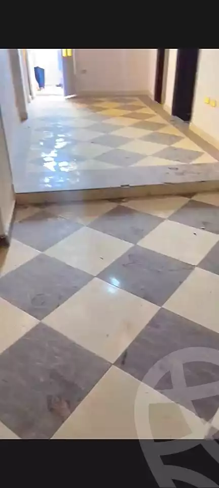https://aqarmap.com.eg/en/listing/7360169-for-sale-alexandria-el-asafra-l-sfr-qbly-el-maahad-el-dini-st