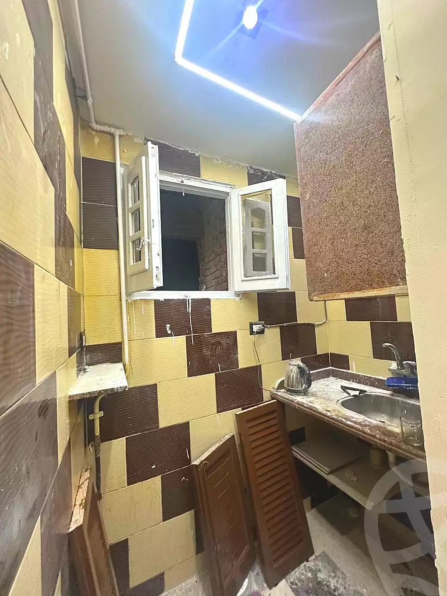 https://aqarmap.com.eg/en/listing/7360317-for-sale-alexandria-lsywf-el-falki