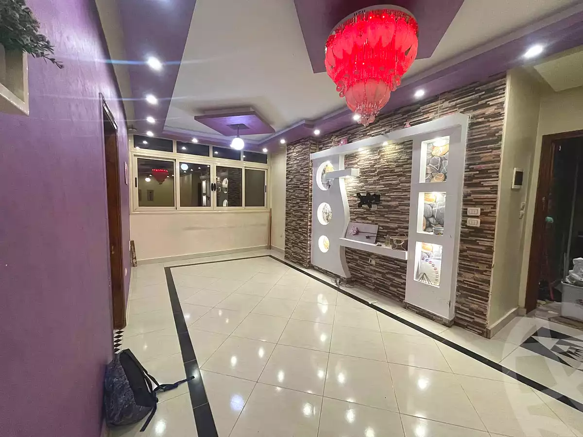 https://aqarmap.com.eg/en/listing/7360630-for-rent-cairo-helwan-hadayek-helwan-nile-corniche-st