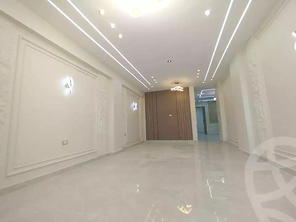 https://aqarmap.com.eg/en/listing/7360648-for-sale-alexandria-al-agamy-el-hanouvel