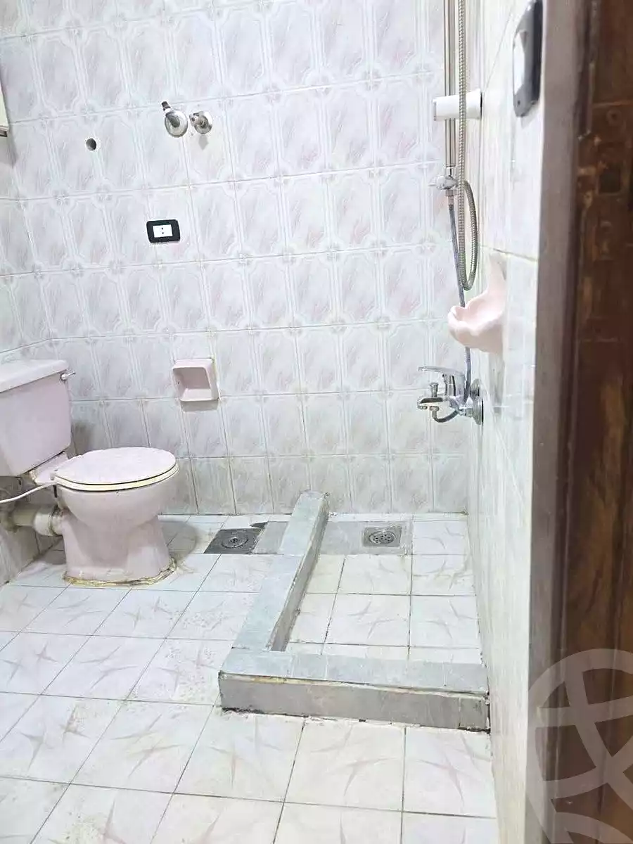 https://aqarmap.com.eg/en/listing/7360688-for-sale-alexandria-al-agamy-lbytsh