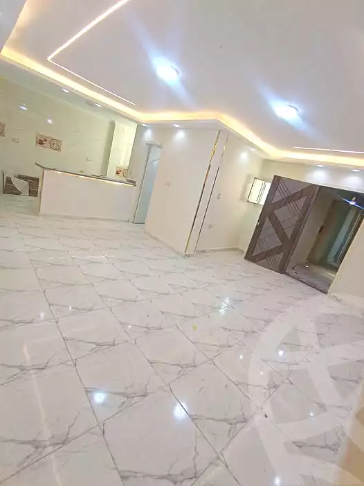 https://aqarmap.com.eg/ar/listing/7360823-for-sale-cairo-helwan-mohamed-sayed-ahmed-st
