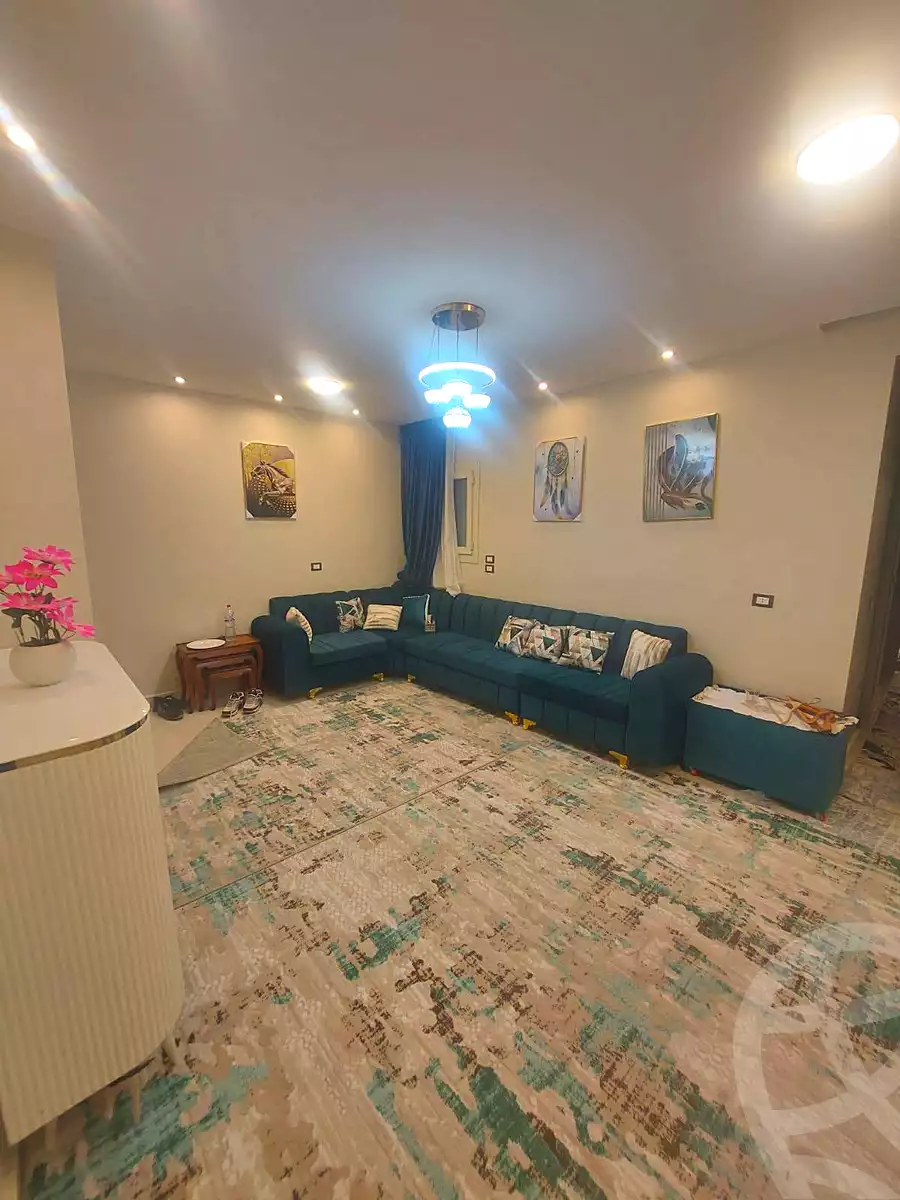 https://aqarmap.com.eg/en/listing/7360843-for-sale-cairo-helwan-el-shareaa-el-sharby-st