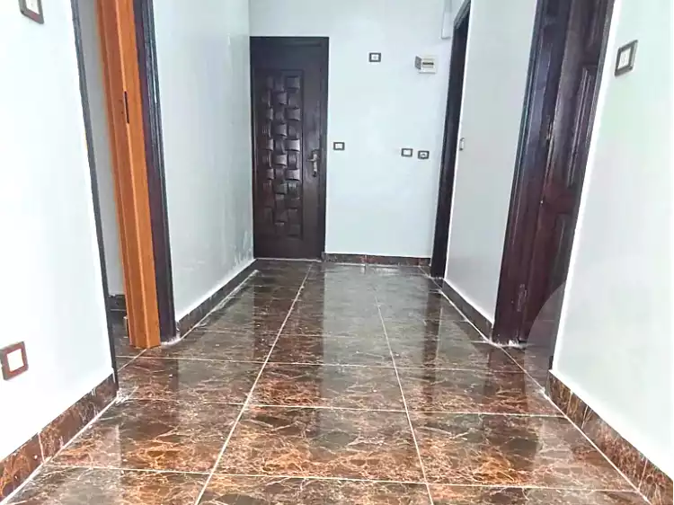 https://aqarmap.com.eg/en/listing/7361029-for-sale-alexandria-el-asafra-l-sfr-qbly