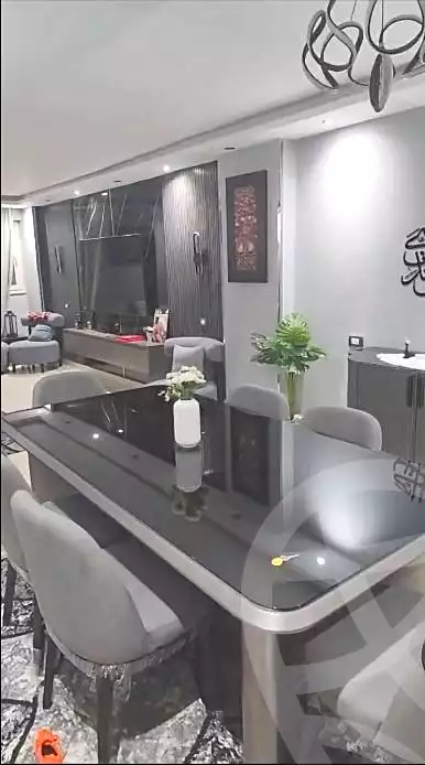 https://aqarmap.com.eg/ar/listing/7361046-for-sale-cairo-ain-shams-ain-shams-el-sharkia-el-zahraa-st