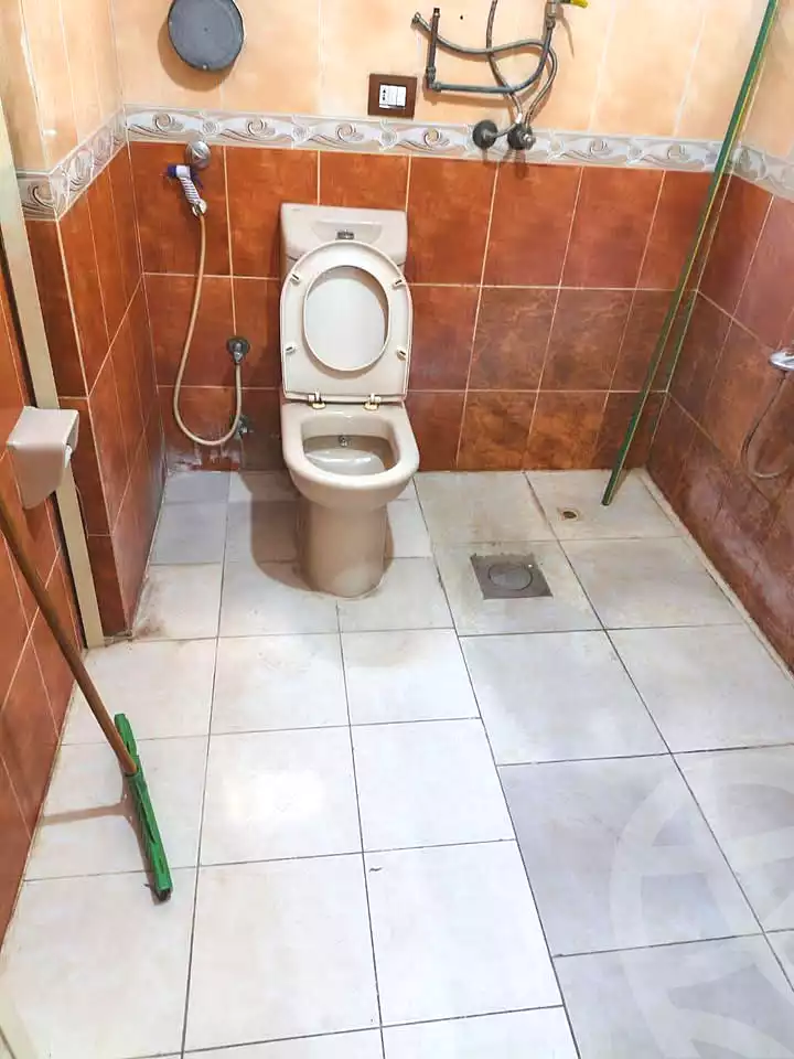https://aqarmap.com.eg/en/listing/7361069-for-sale-alexandria-sydy-bshr-sydy-bshr-qbly-mohamed-farid-st