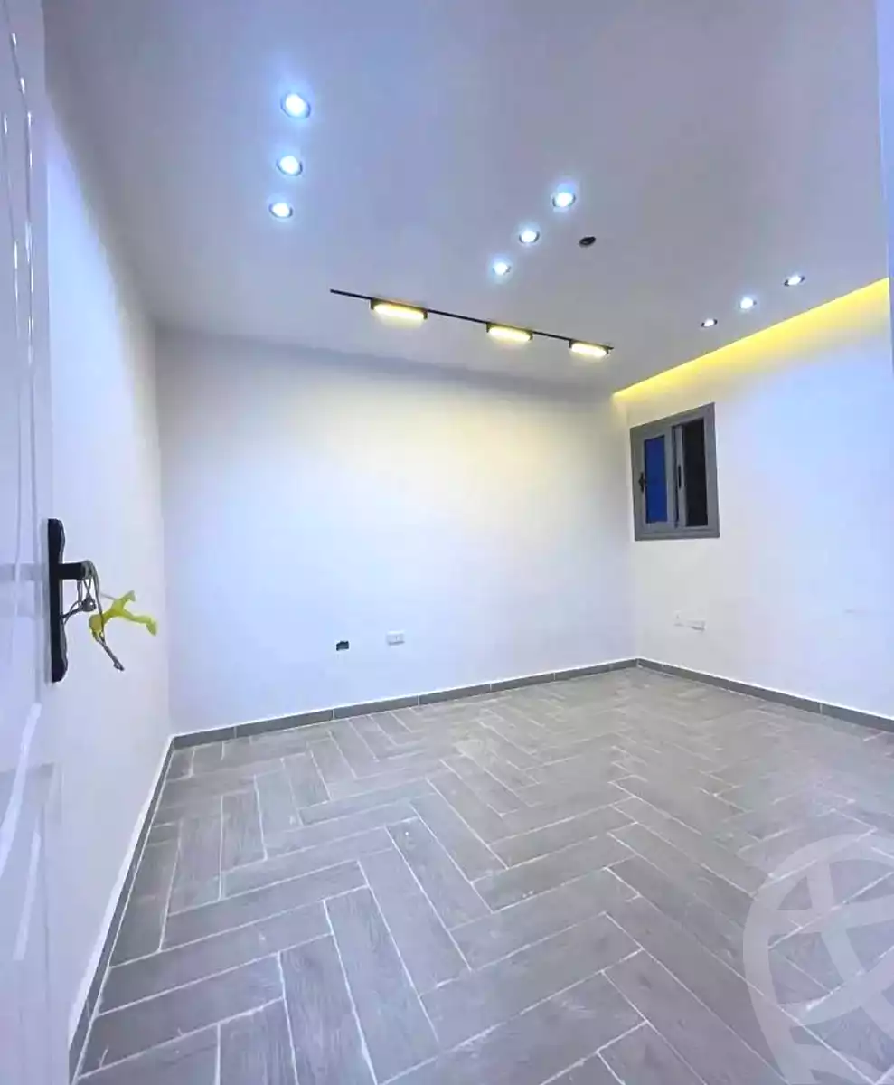 https://aqarmap.com.eg/ar/listing/7361092-for-sale-alexandria-al-agamy-lbytsh-bianchiii-el-arbaeen-st