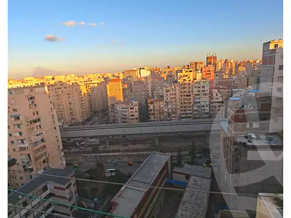 https://aqarmap.com.eg/ar/listing/7361099-for-sale-alexandria-sydy-bshr-sydy-bshr-bhry-gamal-abd-el-nasir-st