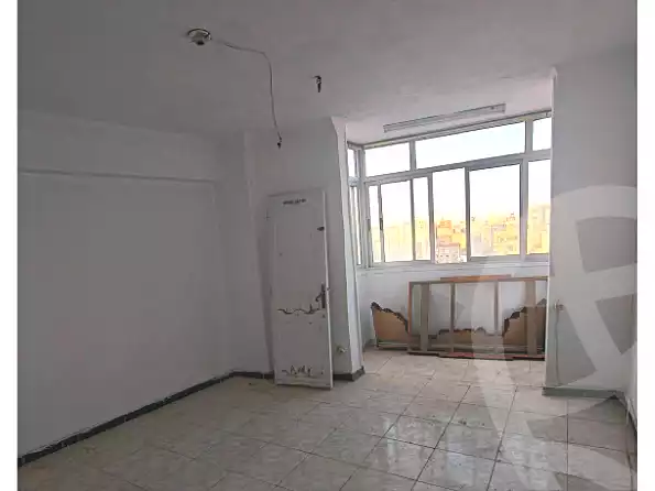 https://aqarmap.com.eg/ar/listing/7361099-for-sale-alexandria-sydy-bshr-sydy-bshr-bhry-gamal-abd-el-nasir-st