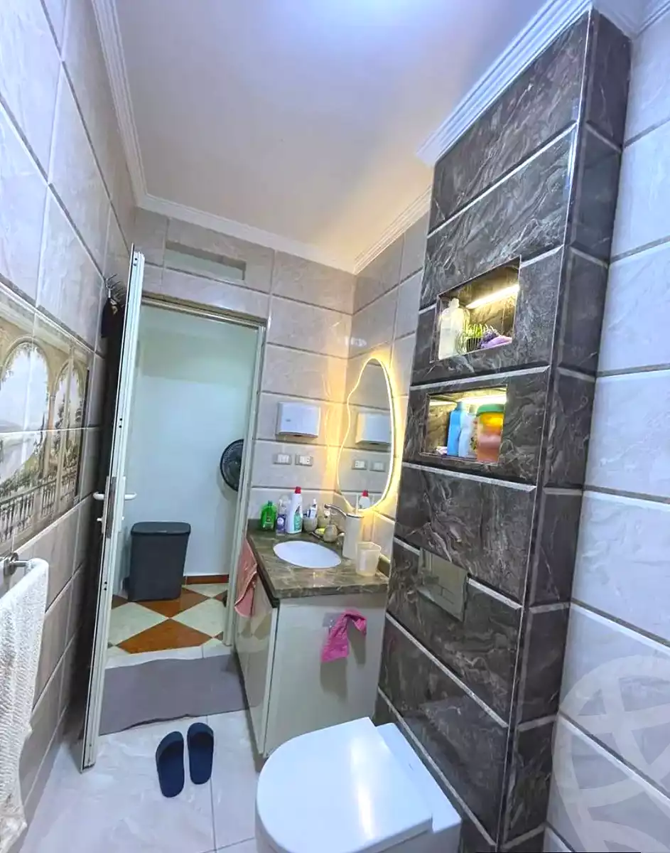 https://aqarmap.com.eg/ar/listing/7361204-for-sale-alexandria-al-agamy-lbytsh-al-kaada-st