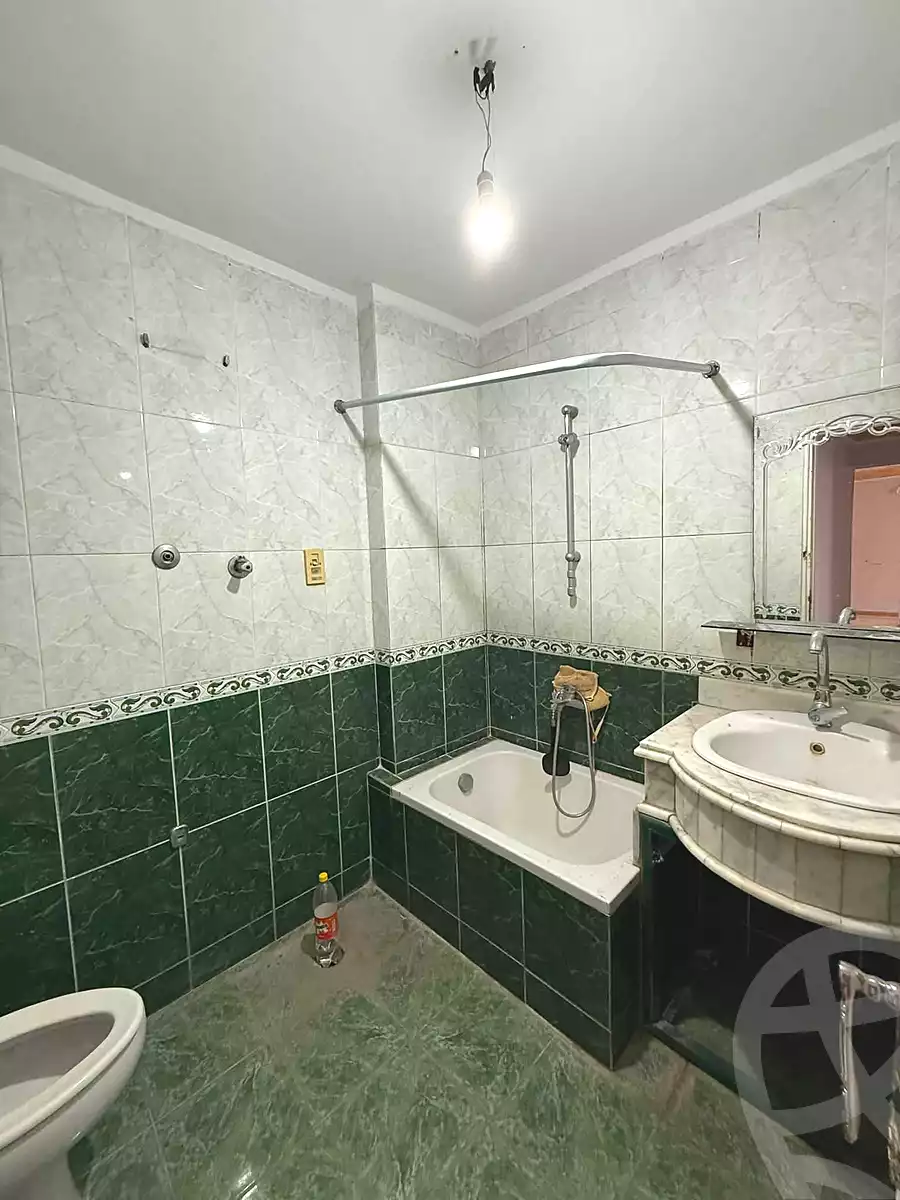 https://aqarmap.com.eg/ar/listing/7361228-for-sale-alexandria-el-mandara-shr-mlk-hfny