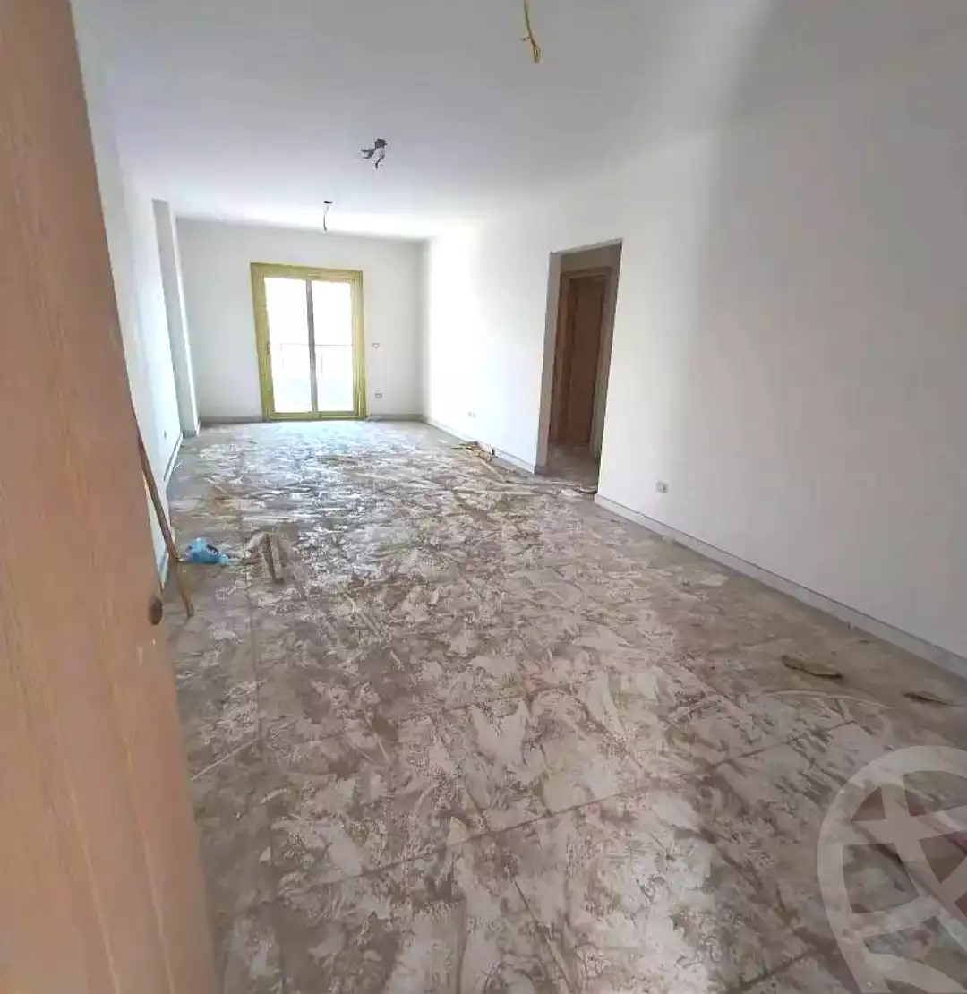 https://aqarmap.com.eg/ar/listing/7361250-for-sale-alexandria-lsywf-shamaa