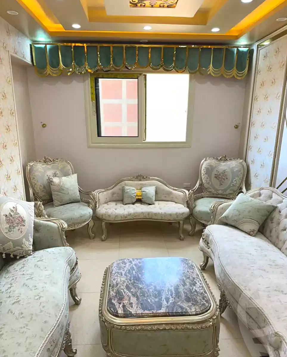https://aqarmap.com.eg/ar/listing/7361283-for-sale-alexandria-al-agamy-lbytsh-bianchiii