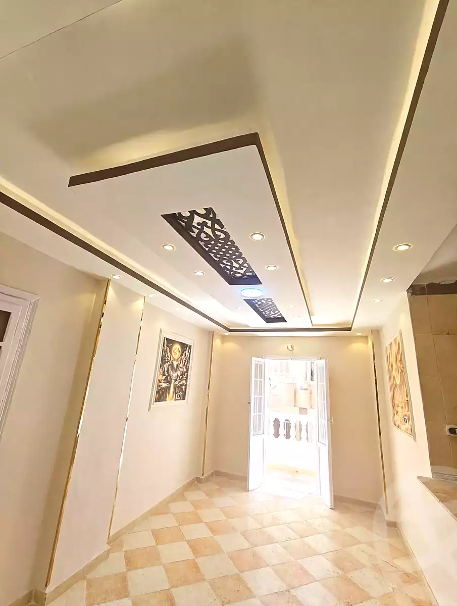 https://aqarmap.com.eg/ar/listing/7361364-for-sale-alexandria-al-agamy-shataa-el-nakheel
