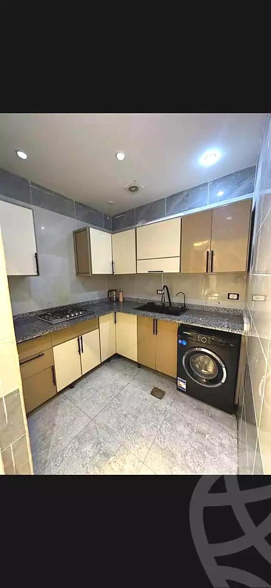 https://aqarmap.com.eg/ar/listing/7361558-for-rent-cairo-6th-of-october-el-ahyaa-neighborhood-1st-rich-bake-st