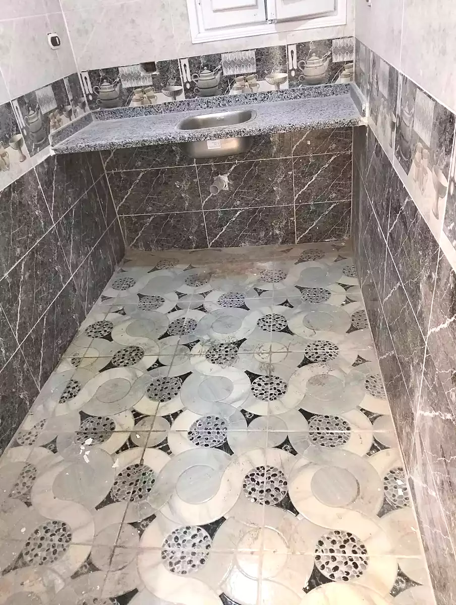 https://aqarmap.com.eg/ar/listing/7361835-for-sale-alexandria-al-agamy-el-hanouvel-radwan-st