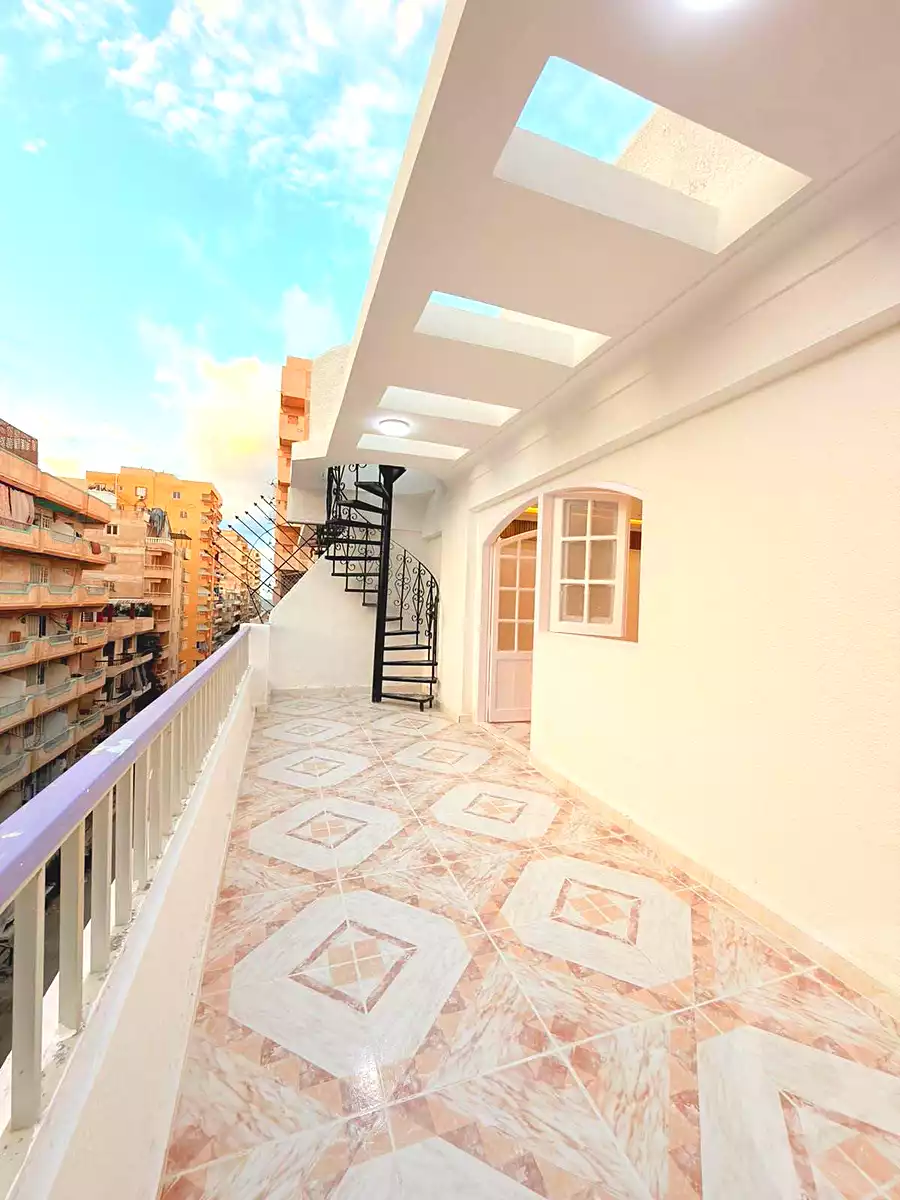 https://aqarmap.com.eg/ar/listing/7361852-for-sale-alexandria-al-agamy-shataa-el-nakheel