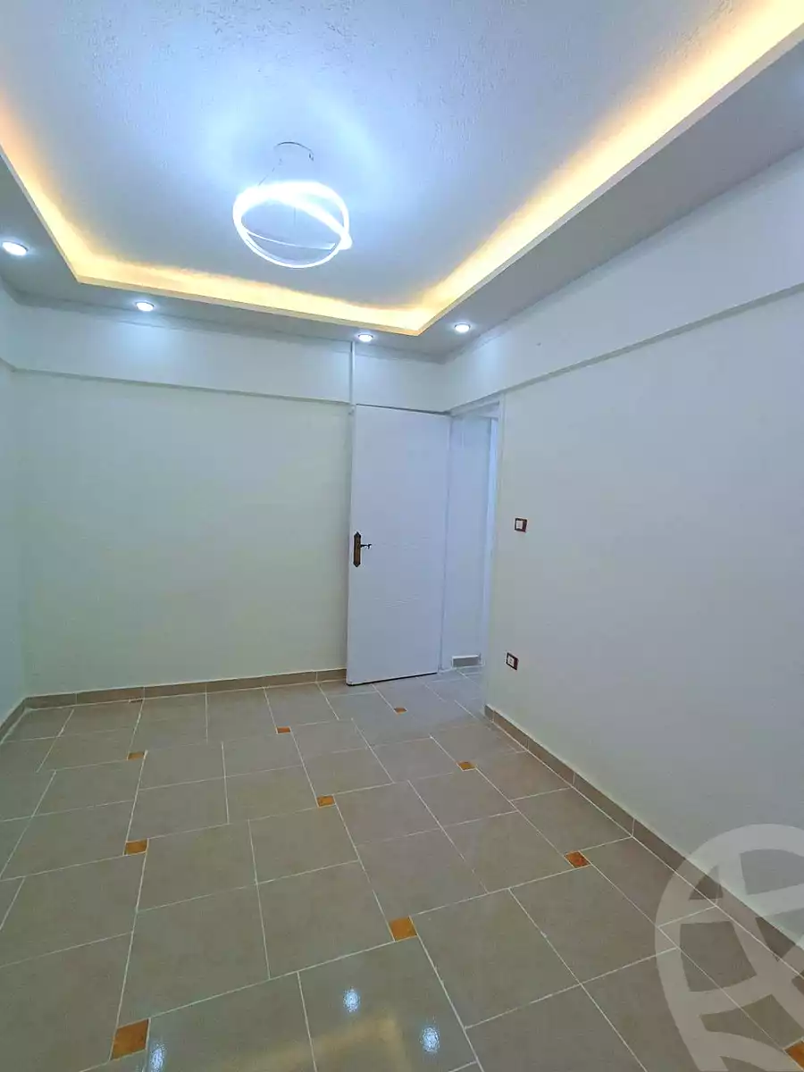 https://aqarmap.com.eg/ar/listing/7361858-for-sale-alexandria-al-agamy-shataa-el-nakheel