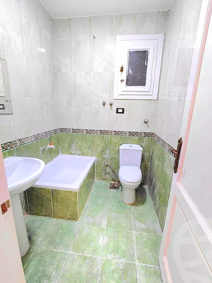 https://aqarmap.com.eg/en/listing/7361866-for-sale-alexandria-al-agamy-shataa-el-nakheel