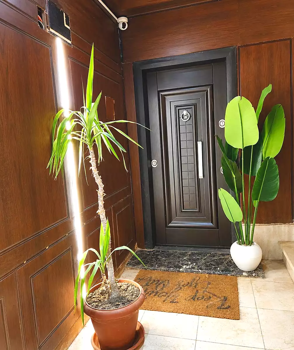 https://aqarmap.com.eg/ar/listing/7361929-for-sale-cairo-al-oubour-tryq-msr-sm-yly-lshrwy-el-nakheel-resort-amenhotep-and-october-co-operative-housing