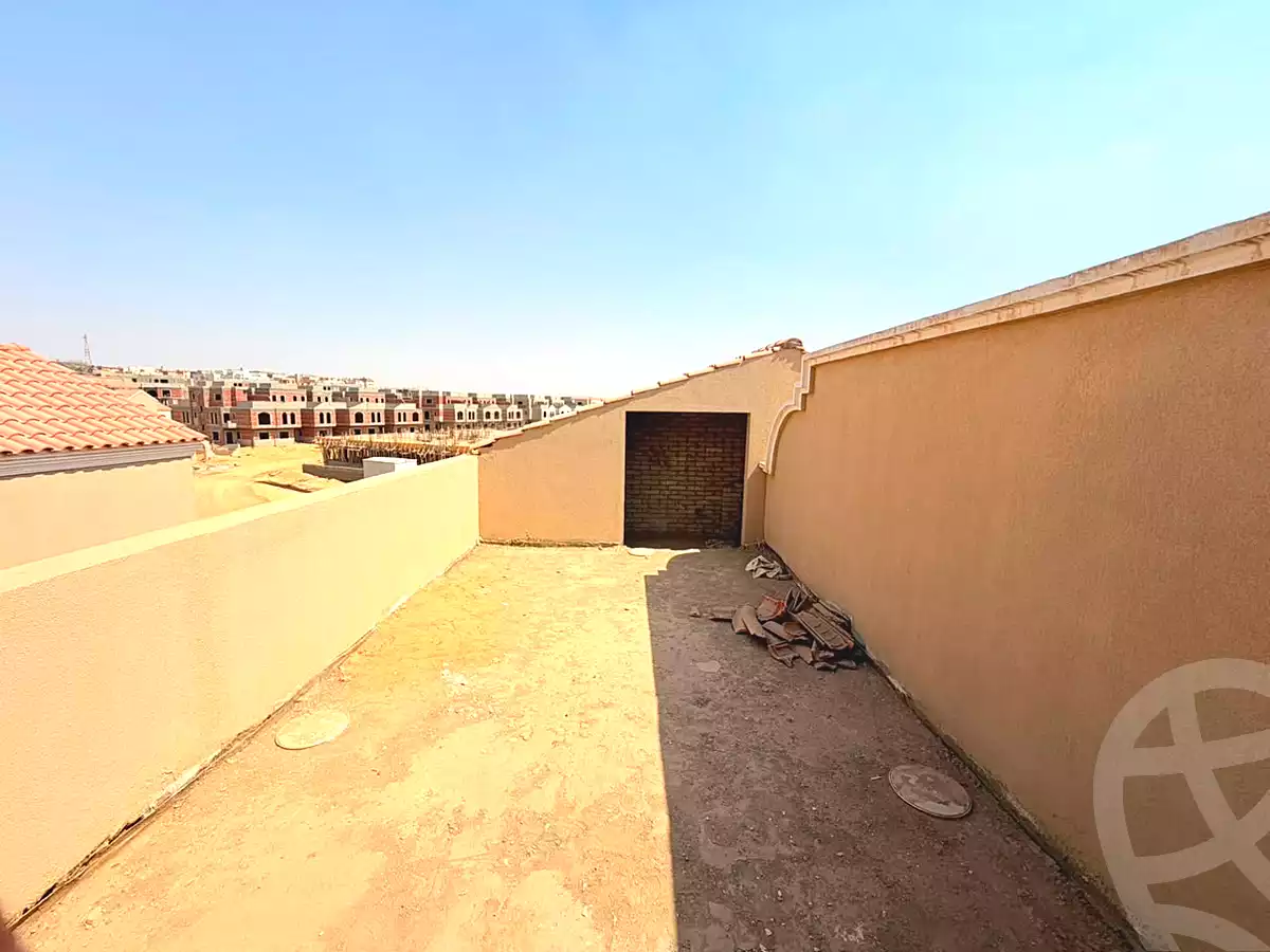https://aqarmap.com.eg/ar/listing/7361808-for-sale-cairo-el-shorouk-compounds-yfy-ryzydns