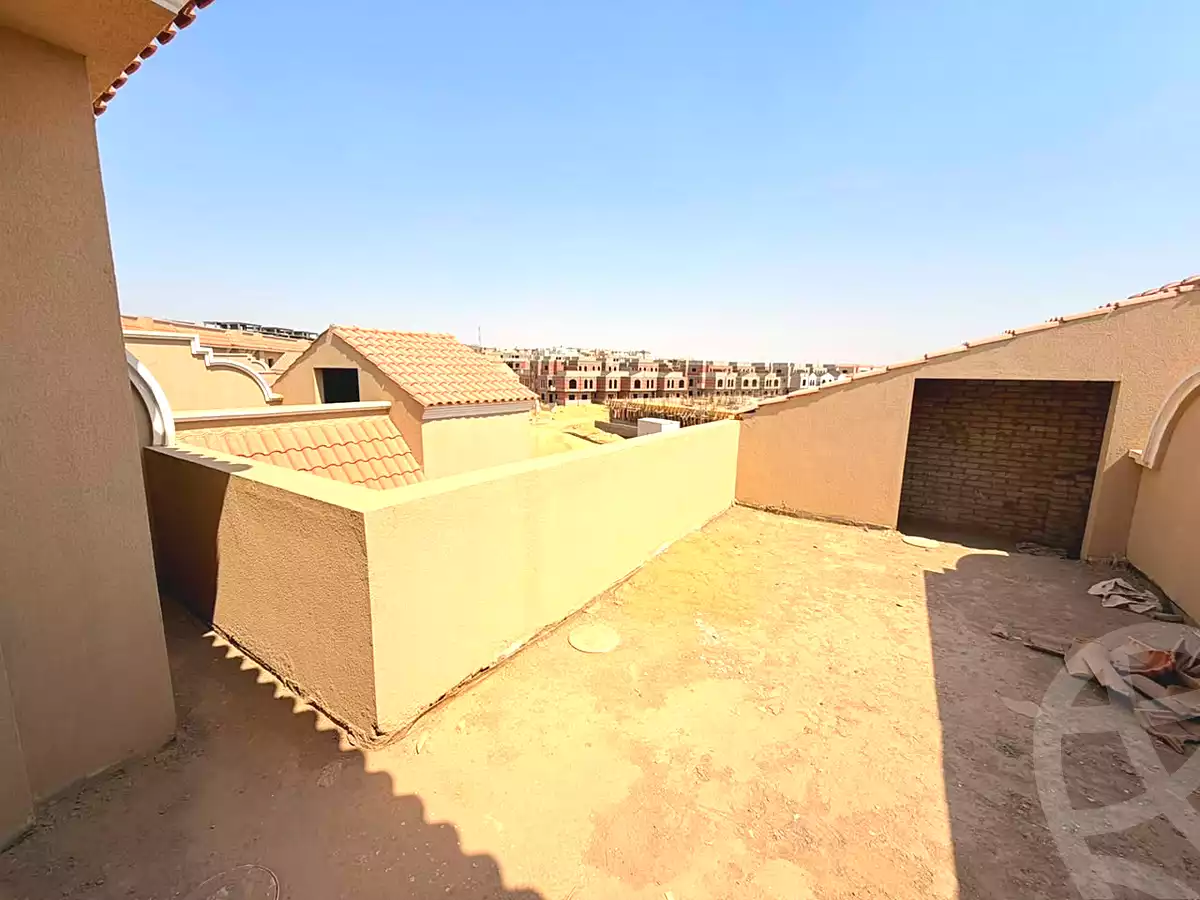 https://aqarmap.com.eg/ar/listing/7361808-for-sale-cairo-el-shorouk-compounds-yfy-ryzydns