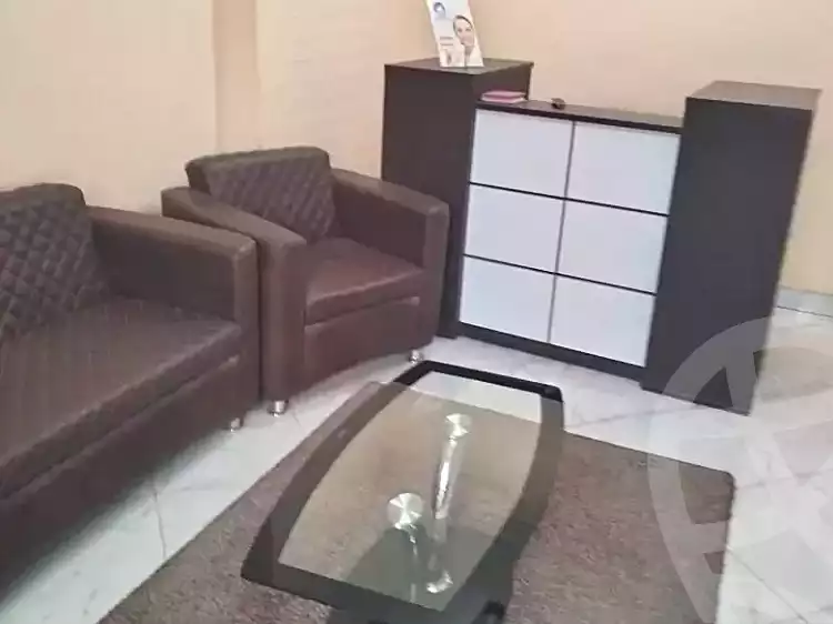 https://aqarmap.com.eg/ar/listing/7362051-for-rent-cairo-downtown-tl-t-hrb