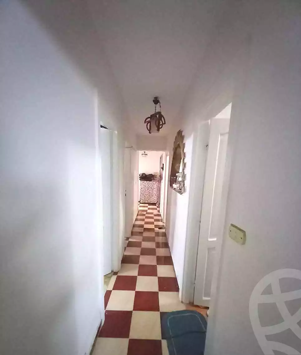 https://aqarmap.com.eg/ar/listing/7362075-for-sale-cairo-helwan-helwan-el-sharkeya-thabit-basha-st