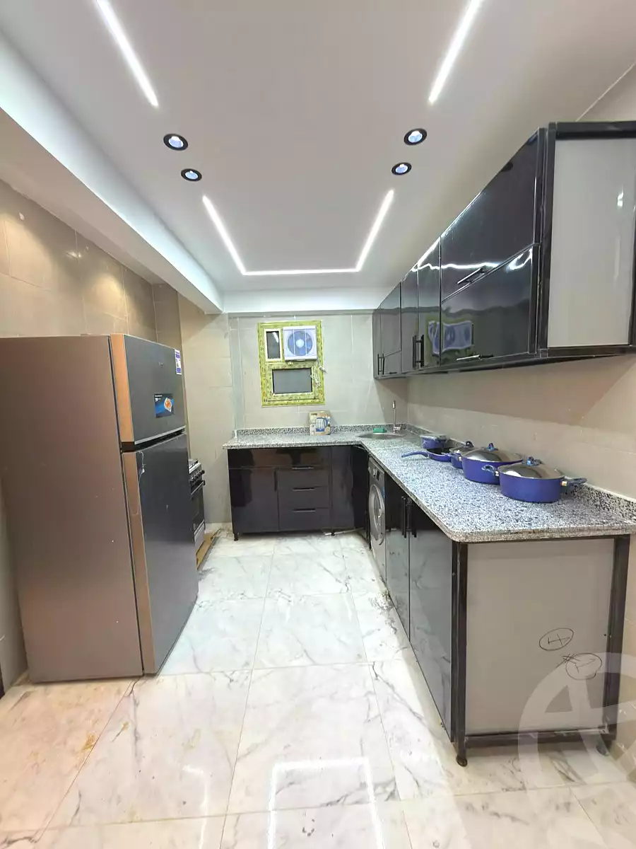 https://aqarmap.com.eg/ar/listing/7362160-for-rent-cairo-6th-of-october-el-ahyaa-neighborhood-1st-rich-bake-st