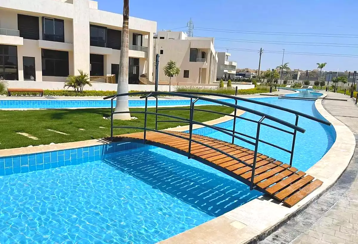 https://aqarmap.com.eg/ar/listing/7362208-for-sale-cairo-el-sheikh-zayed-city-lshykh-zyd-ljdyd-lake-west-4-compound-cairo-capital