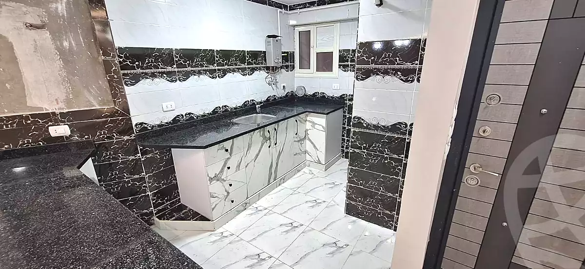 https://aqarmap.com.eg/ar/listing/7362436-for-sale-cairo-shoubra-el-mzalat-teraat-al-saghira-st