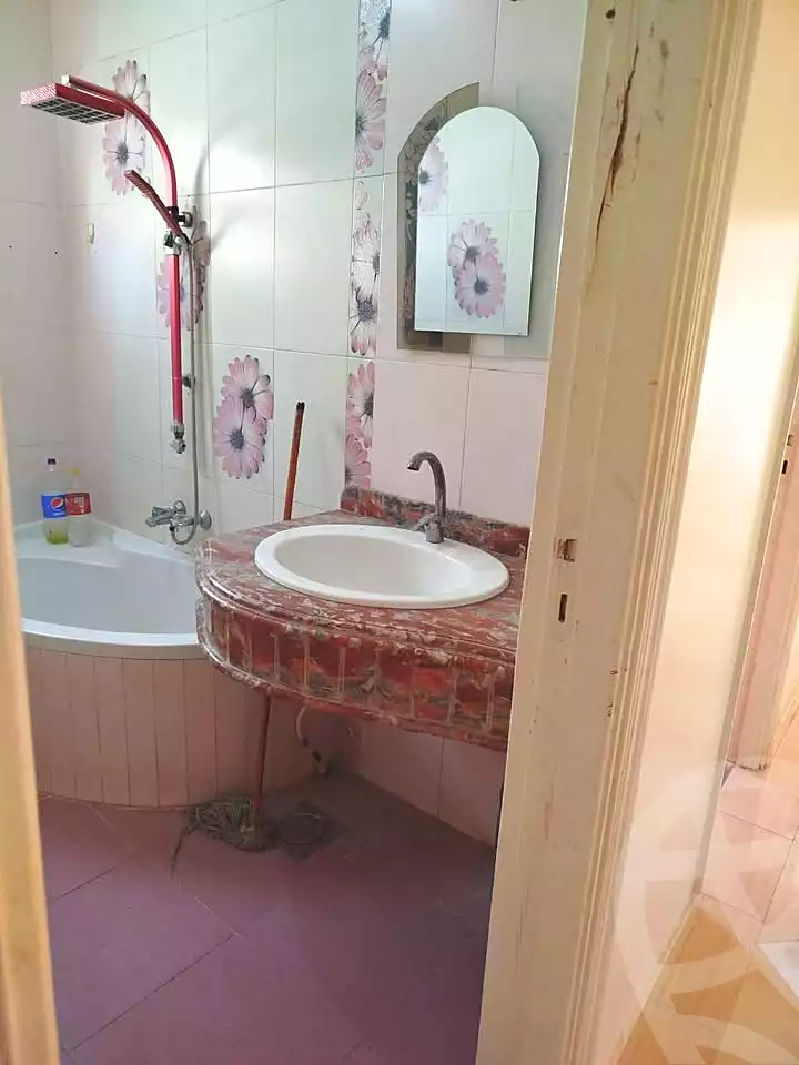 https://aqarmap.com.eg/en/listing/7362517-for-sale-alexandria-al-agamy-el-hanouvel-rich-home-st