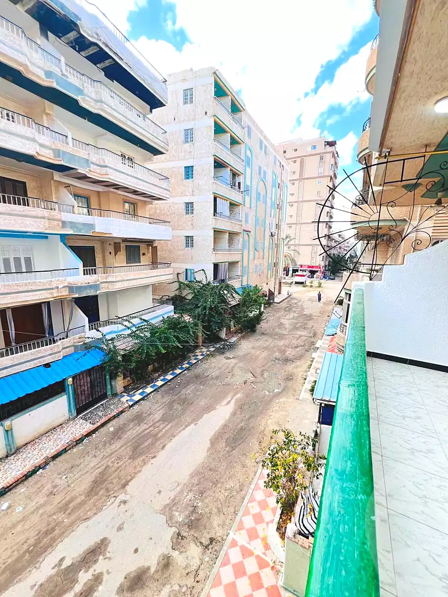 https://aqarmap.com.eg/ar/listing/7362766-for-sale-alexandria-al-agamy-shataa-el-nakheel