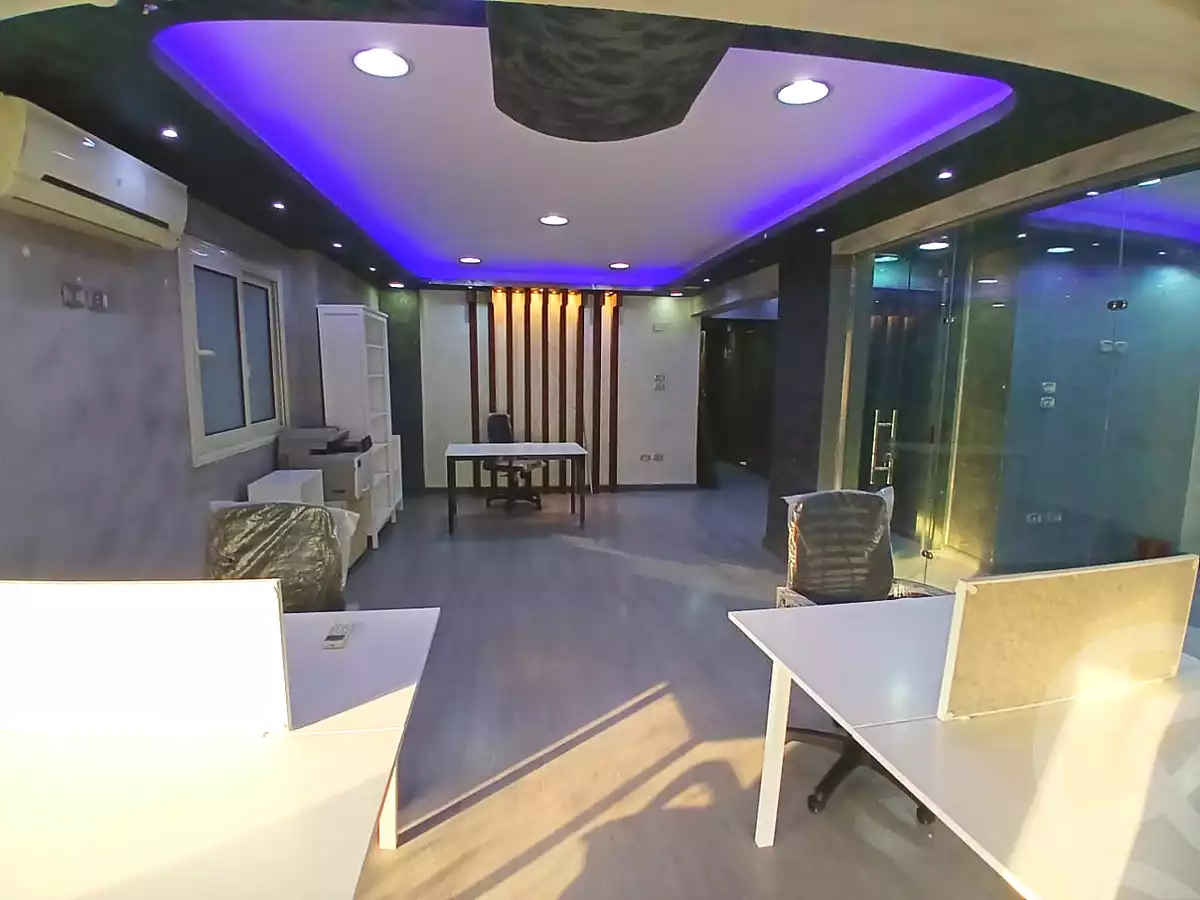 https://aqarmap.com.eg/ar/listing/7362802-for-rent-cairo-el-maadi-zahraa-el-maadi-shr-krfwr-lryysy