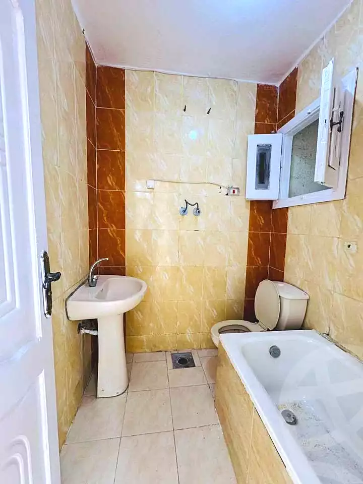 https://aqarmap.com.eg/en/listing/7363032-for-sale-alexandria-al-agamy-shataa-el-nakheel