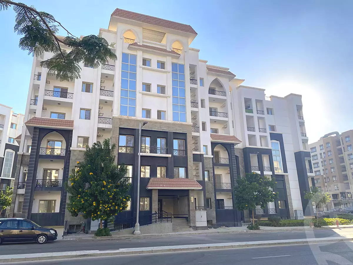 https://aqarmap.com.eg/ar/listing/7363205-for-rent-cairo-new-administrative-capital-r3-d8