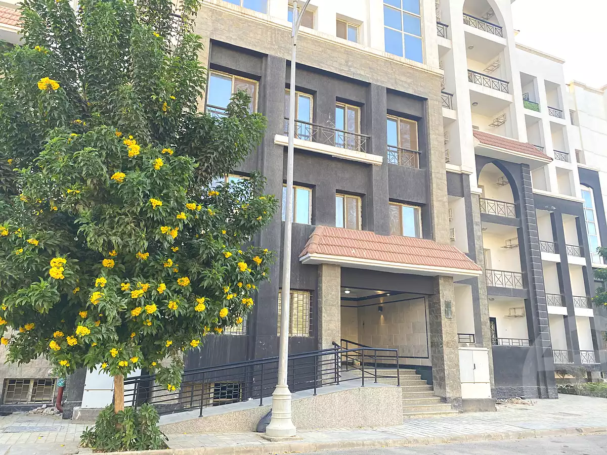 https://aqarmap.com.eg/ar/listing/7363205-for-rent-cairo-new-administrative-capital-r3-d8